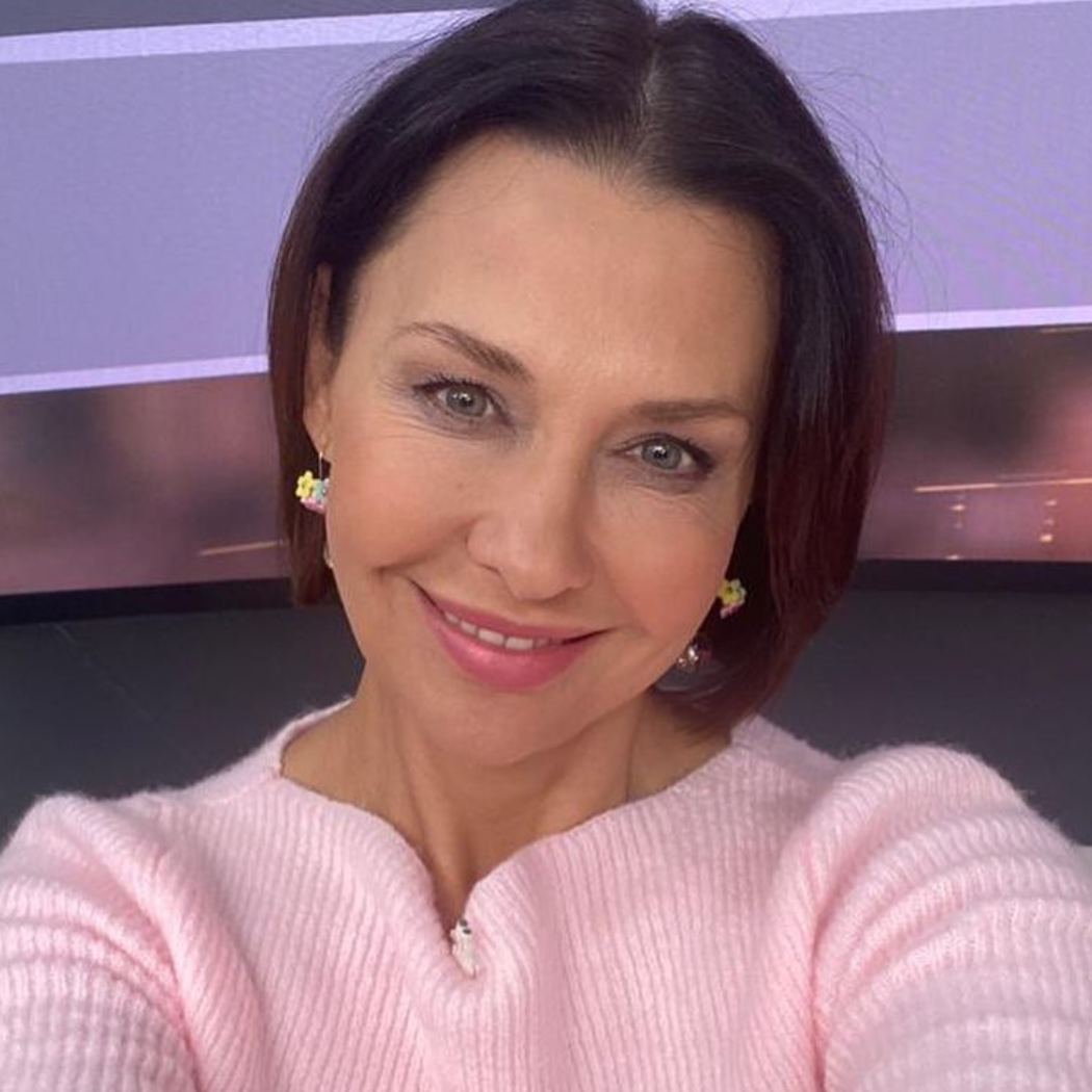 Wielki powrót tych spódnic. Pokazała się w niej kolejna prezenterka „Pytanie na Śniadanie”